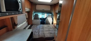 2011 Swift Sundance 530 LP — photo 8 of 9