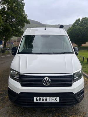 2018 Volkswagen Crafter Conversion — photo 3 of 35