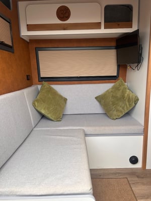 2018 Volkswagen Crafter Conversion — photo 24 of 35