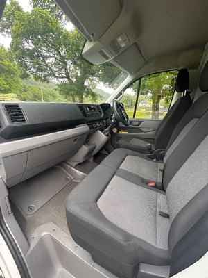 2018 Volkswagen Crafter Conversion — photo 6 of 35