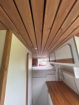 2018 Volkswagen Crafter Conversion — photo 32 of 35