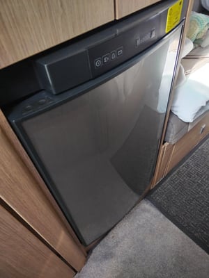 2020 Auto-Trail V Line 635SE — photo 19 of 23
