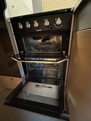 2021 Hymer B-Class ModernComfort — photo 7 of 10