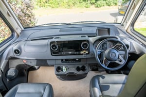 2021 Hymer B-Class ModernComfort I WhiteLine BMCI 600 — photo 34 of 47