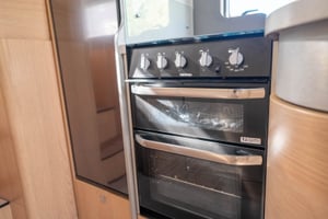 2021 Hymer B-Class ModernComfort I WhiteLine BMCI 600 — photo 20 of 47