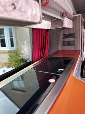2017 Peugeot Expert Campervan — photo 25 of 28