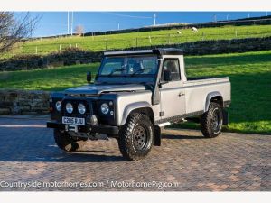 1985 Land Rover 110 Defender Light 4×4 Utility — photo 12 of 18