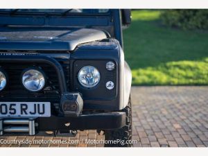 1985 Land Rover 110 Defender Light 4×4 Utility — photo 13 of 18