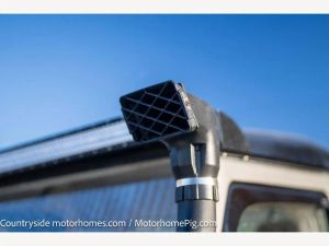 1985 Land Rover 110 Defender Light 4×4 Utility — photo 18 of 18