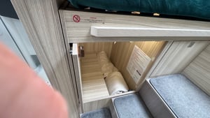 2025 Adria Compact Supreme DL — photo 25 of 32