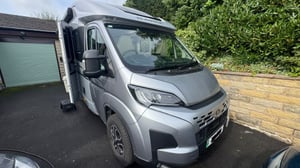 2025 Adria Compact Supreme DL — photo 6 of 32