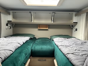 2025 Adria Compact Supreme DL — photo 30 of 32