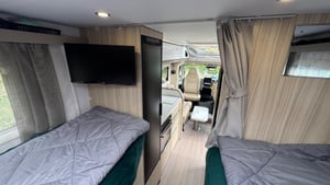 2025 Adria Compact Supreme DL — photo 31 of 32