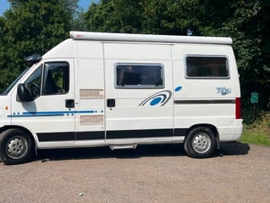 2005 Adria Twin Campervan — photo 2 of 35
