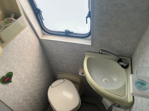 2005 Adria Twin Campervan — photo 24 of 35