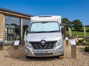 2019 Luna Roadstar TI