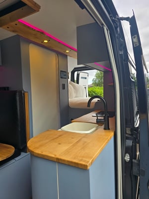 2025 Peugeot Boxer — photo 20 of 53