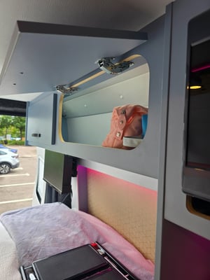 2025 Peugeot Boxer — photo 32 of 53