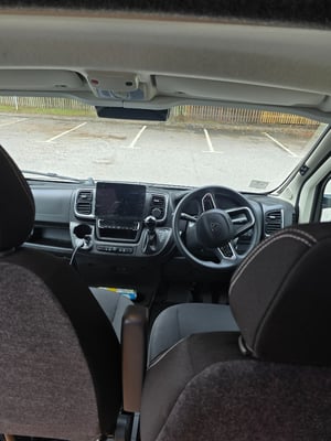 2025 Peugeot Boxer — photo 14 of 53