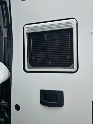 2025 Peugeot Boxer — photo 35 of 53