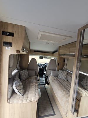 2019 Elddis Autoquest 194 — photo 3 of 28