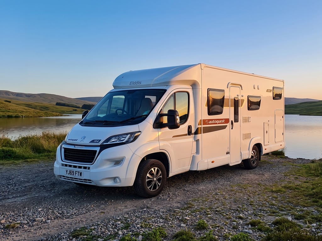 2019 Elddis Autoquest 194 - Image 1