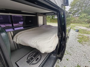 2012 Volkswagen T5.1 Campervan — photo 25 of 36
