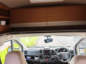 2016 Auto-Trail Tribute 715 — photo 6 of 19