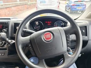2016 Auto-Trail Tribute 715 — photo 9 of 19