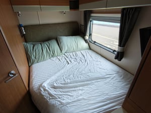 2016 Auto-Trail Tribute 715 — photo 14 of 19