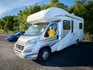 2016 Auto-Trail Tribute 715 — photo 16 of 19