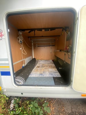 2004 Burstner Argos — photo 28 of 30