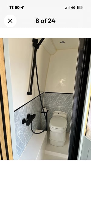 2020 Volkswagen Crafter CR35 MWB Campervan — photo 13 of 17