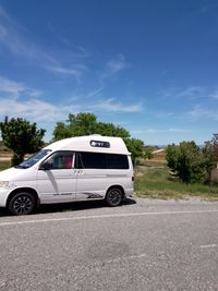 2000 Mazda Bongo Friendee 2.0 - Image 4