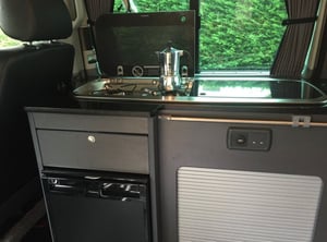 2010 Volkswagen Caravelle — photo 7 of 19