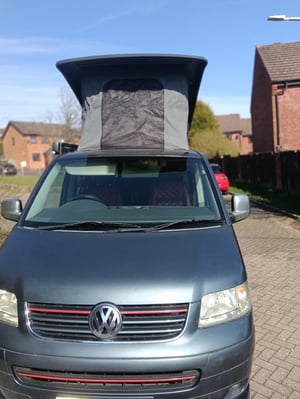 2005 Volkswagen T5 Campervan — photo 2 of 19