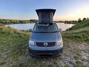 2005 Volkswagen T5 Campervan