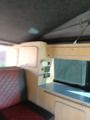 2005 Volkswagen T5 Campervan — photo 19 of 19