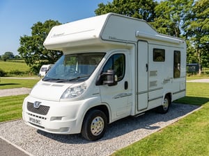 2009 Elddis Sunseeker — photo 1 of 23