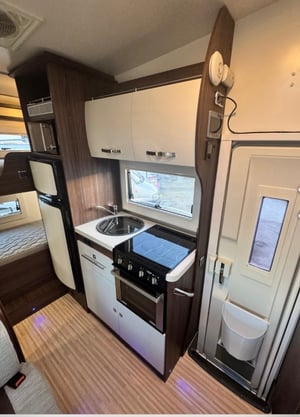 2017 Benimar Mileo 313 — photo 13 of 24