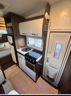 2017 Benimar Mileo 313 — photo 15 of 24