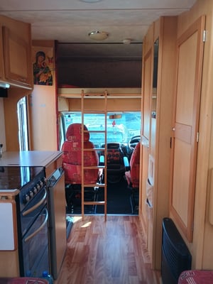 2005 Elddis Suntor — photo 9 of 12
