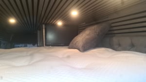 2018 Mercedes-Benz Sprinter — photo 8 of 32