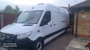 2018 Mercedes-Benz Sprinter — photo 3 of 32