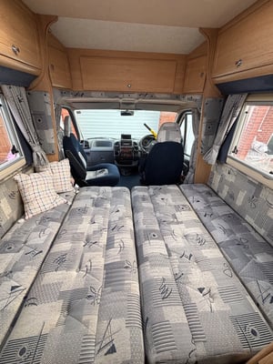2003 Auto-Sleepers Nuevo EK — photo 18 of 26