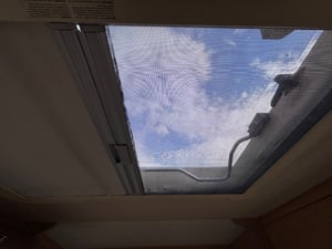 2003 Auto-Sleepers Nuevo EK — photo 19 of 26
