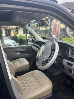 2023 Volkswagen T6.1 Campervan — photo 14 of 22