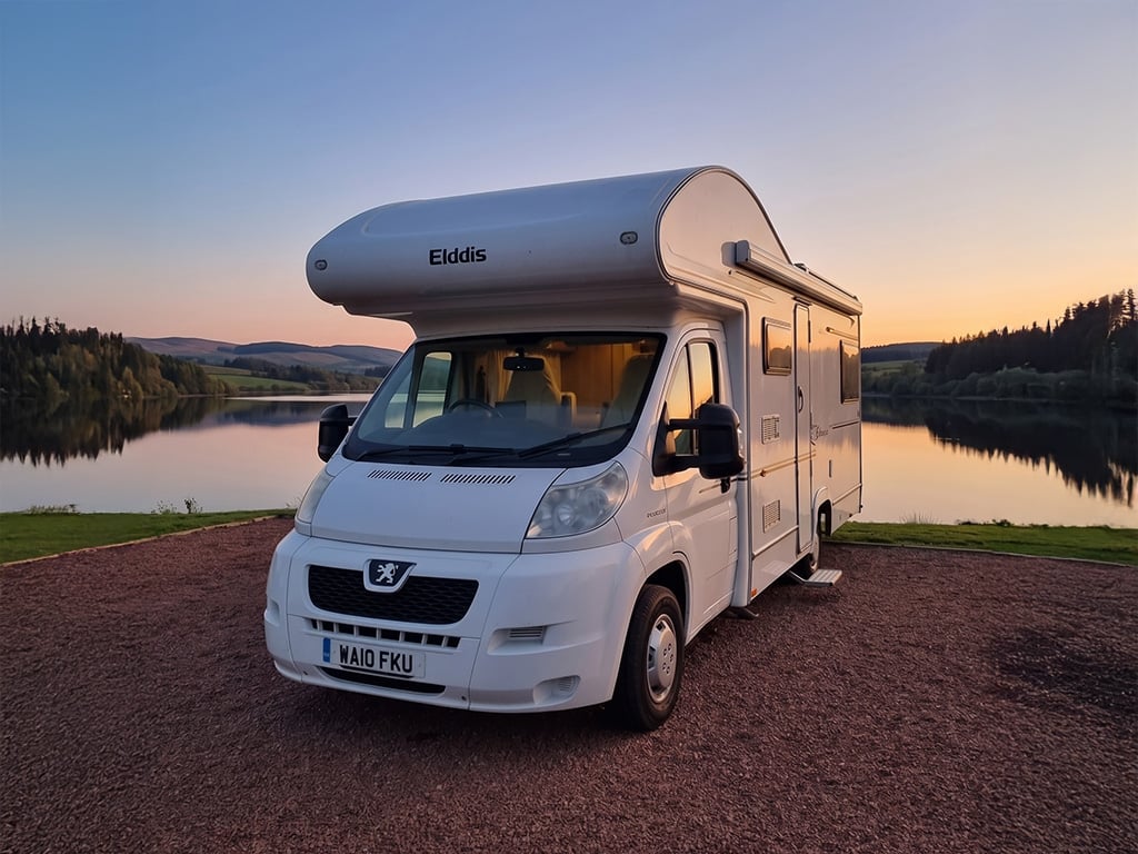 2010 Elddis Autoquest 180 - Image 1