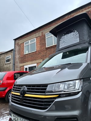 2021 Volkswagen Campervan — photo 4 of 29
