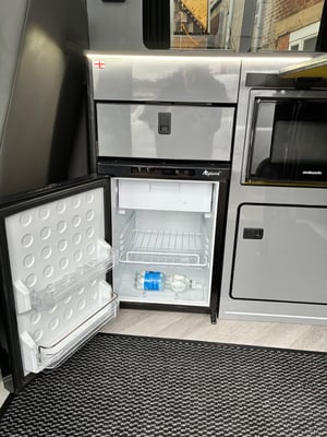 2021 Volkswagen Campervan — photo 21 of 29